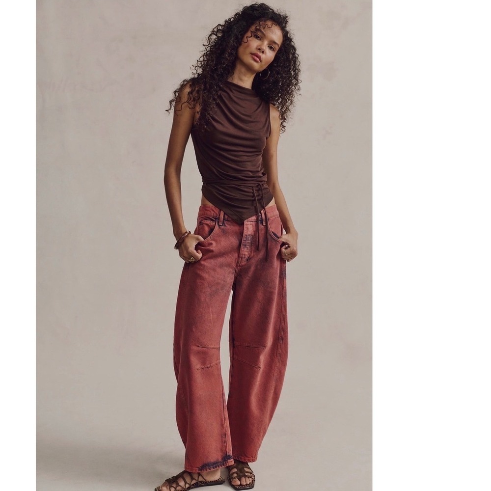 We The Free Good Luck Mid-Rise Barrel Jeans Pink Skies Size 30 NWT
